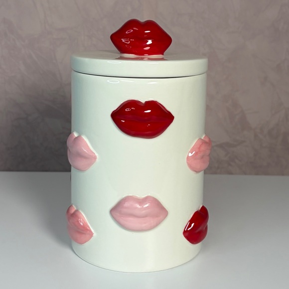 ciroa home Other - Ceramic Lip Design Storage Jar - Red and Pink